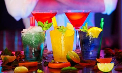 cócteles con aguardiente fáciles