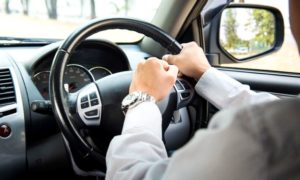 忘れがちで間違えやすい車の交通ルール【知ってる？】